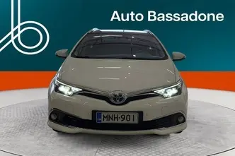 Toyota Auris, 1.8, 73 kW, hybrid, automatic, front-wheel drive