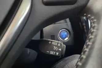 Toyota Auris, 1.8, 73 kW, hybrid, automatic, front-wheel drive