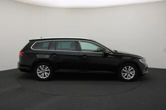 Volkswagen Passat, 1.6, 88 kW, diisel, automaat, esivedu