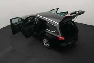 Volkswagen Passat, 1.6, 88 kW, diisel, automaat, esivedu