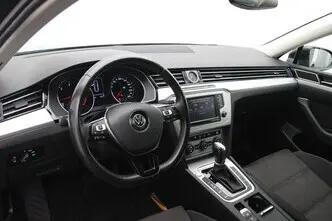 Volkswagen Passat, 1.6, 88 kW, diisel, automaat, esivedu