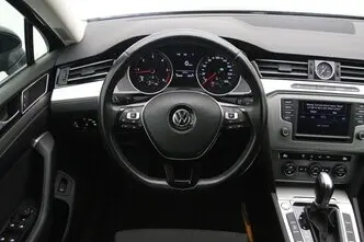 Volkswagen Passat, 1.6, 88 kW, diisel, automaat, esivedu