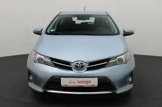 Toyota Auris, 1.8, 73 kW, hybrid, automatic, front-wheel drive