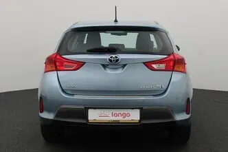 Toyota Auris, 1.8, 73 kW, hybrid, automatic, front-wheel drive