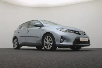 Toyota Auris, 1.8, 73 kW, hybrid, automatic, front-wheel drive