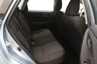 Toyota Auris, 1.8, 73 kW, hybrid, automatic, front-wheel drive