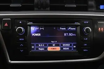 Toyota Auris, 1.8, 73 kW, hybrid, automatic, front-wheel drive