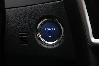 Toyota Auris, 1.8, 73 kW, hybrid, automatic, front-wheel drive