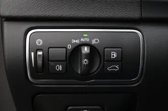 Volvo V60, 2.4, 158 kW, pistikhübriid, automaat, nelikvedu