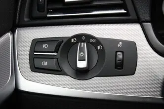 BMW 520, 2.0, 135 kW, bensiin, automaat, tagavedu