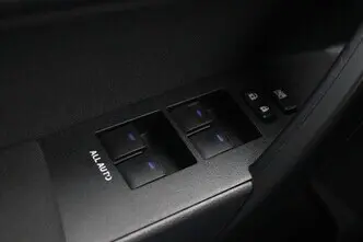 Toyota Corolla, 1.6, 97 kW, bensiin, automaat, esivedu