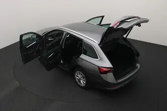 Škoda Octavia, 1.5, 110 kW, hübriid, automaat, esivedu