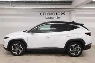 Hyundai Tucson, 1.6, 110 kW, hybrid, automatic, front-wheel drive