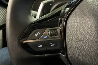 Peugeot 2008, 1.2, 96 kW, bensiin, automaat, esivedu