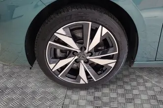Peugeot 308, 1.6, 132 kW, bensiin, automaat, esivedu