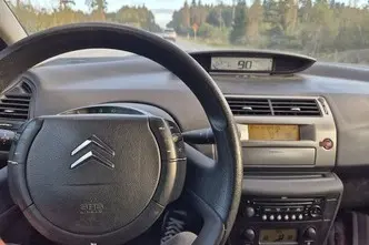 Citroën C4, 1.6, 88 kW, bensiin, automaat, esivedu