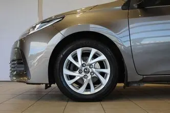 Toyota Corolla, 1.6, 97 kW, bensiin, automaat, esivedu