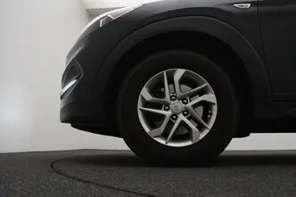 Hyundai Tucson, 1.6, 97 kW, bensiin, manuaal, esivedu