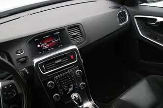 Volvo V60, 2.0, 110 kW, diisel, automaat, esivedu