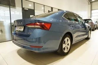 Škoda Octavia, 1.5, 96 kW, cng, автомат, передний привод