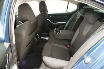 Škoda Octavia, 1.5, 96 kW, cng, автомат, передний привод
