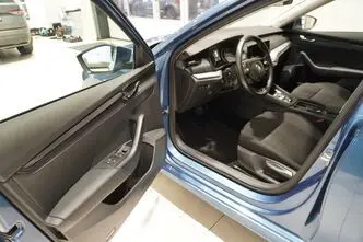 Škoda Octavia, 1.5, 96 kW, cng, автомат, передний привод