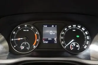 Škoda Octavia, 1.5, 96 kW, cng, автомат, передний привод