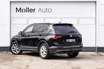 Volkswagen Tiguan, 2.0, 132 kW, бензин, автомат, полный привод