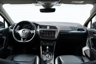 Volkswagen Tiguan, 2.0, 132 kW, бензин, автомат, полный привод