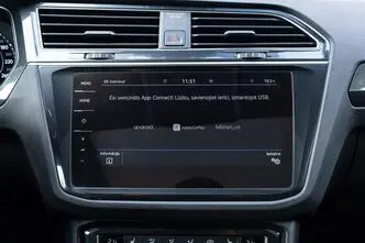 Volkswagen Tiguan, 2.0, 132 kW, бензин, автомат, полный привод
