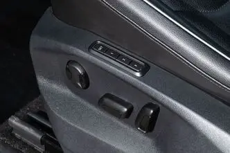 Volkswagen Tiguan, 2.0, 132 kW, бензин, автомат, полный привод