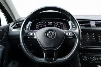 Volkswagen Tiguan, 2.0, 132 kW, бензин, автомат, полный привод