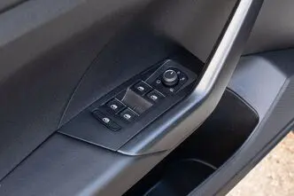 Volkswagen T-Cross, 1.0, 81 kW, бензин, автомат, передний привод