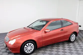 Mercedes-Benz C 220, 2.1, 142 kW, diesel, automatic, rear-wheel drive