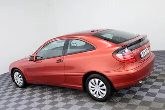 Mercedes-Benz C 220, 2.1, 142 kW, diesel, automatic, rear-wheel drive