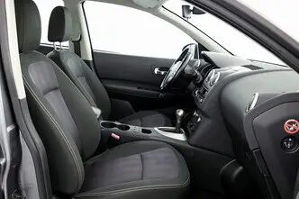 Nissan Qashqai, 1.6, 116 kW, petrol, automatic, front-wheel drive