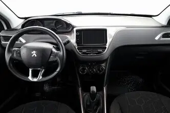 Peugeot 2008, 1.2, 60 kW, petrol, manual, front-wheel drive