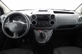 Citroën Berlingo, 1.6, 74 kW, diesel, manual, front-wheel drive