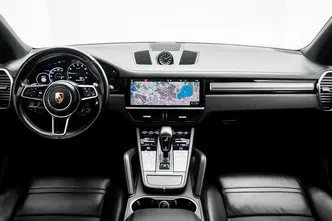 Porsche Cayenne, 3.0, 340 kW, automatic, four-wheel drive