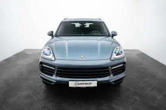 Porsche Cayenne, 3.0, 340 kW, automatic, four-wheel drive