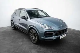 Porsche Cayenne, 3.0, 340 kW, automatic, four-wheel drive