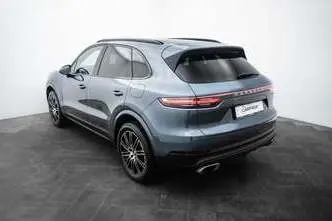 Porsche Cayenne, 3.0, 340 kW, automatic, four-wheel drive
