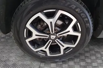 Dacia Duster, 1.6, 84 kW, bensiin, manuaal, nelikvedu