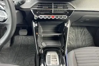 Peugeot 2008, elekter, automaat, esivedu