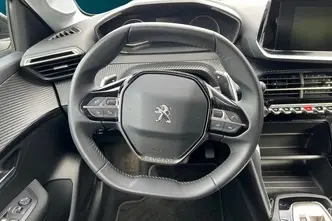 Peugeot 208, 1.2, 74 kW, bensiin, automaat, esivedu