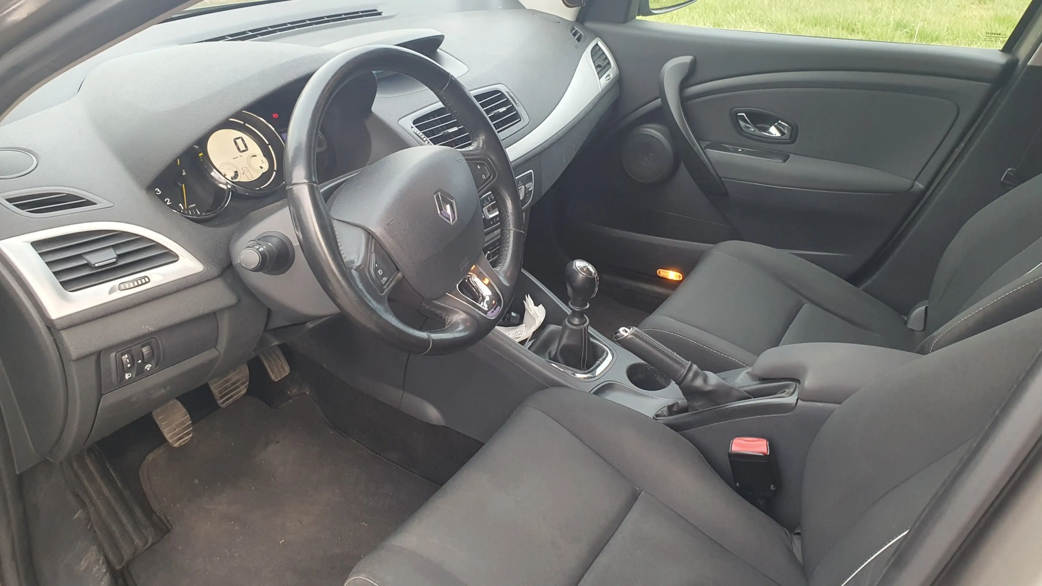 Renault Megane, 1.6, 81 kW, petrol, manual, front-wheel drive