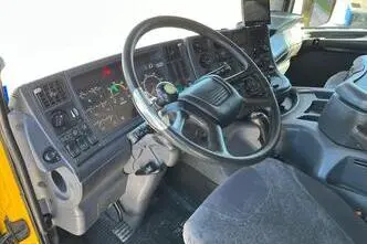 Scania P, 279 kW, diisel, manuaal