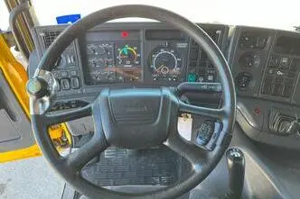 Scania P, 279 kW, diisel, manuaal