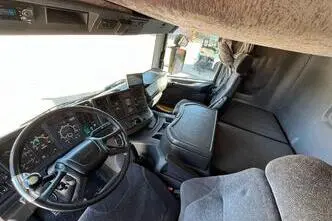 Scania P, 279 kW, diisel, manuaal
