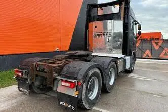 Volvo FH 16 750 6x4, 551 kW, дизель, автомат